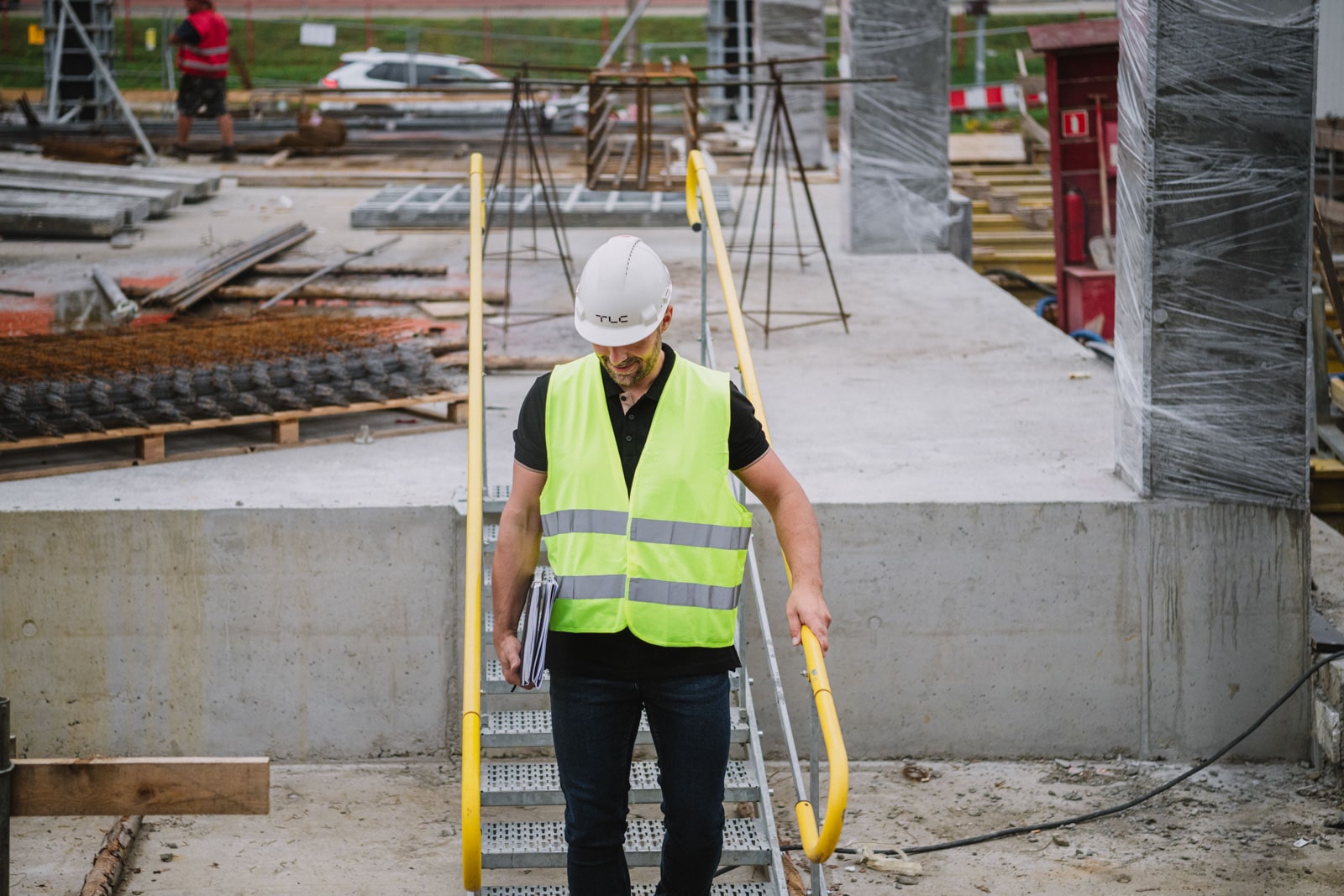 oddziałów w całej Polsce